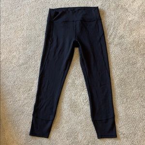 Lululemon In Movement Everlux Tight 25” Inseam